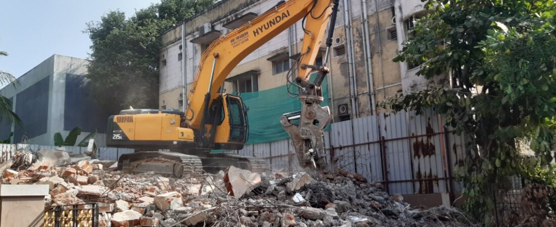 Panduan Memilih Jasa Bongkar Rumah dan Gedung yang Aman dan Profesional